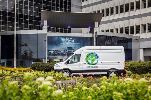 Europese klantenproef voor nieuwe volledig elektrische E-Transit bedrijfswagen 
