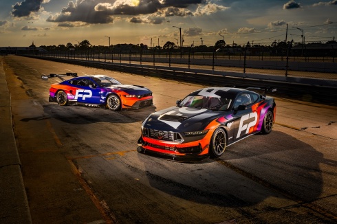 Ford onthult nieuwe Mustang GT4 op circuit van Spa en levert hiermee een Mustang voor racers over de hele wereld